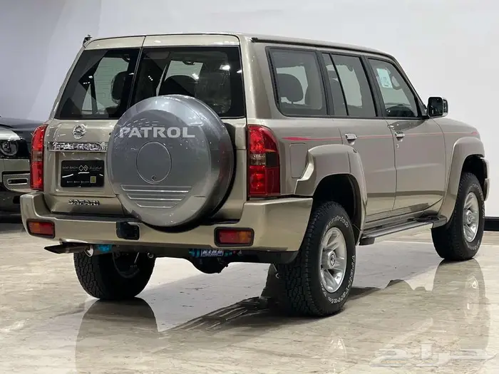 NISSAN PATROL SAFARI 4
