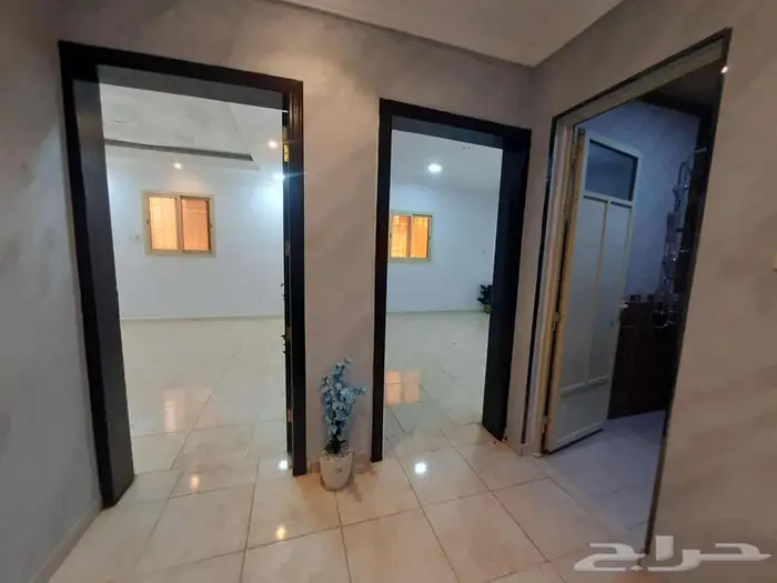 شقق للبيع حي بدر 5 غرف ب 450 الف 3