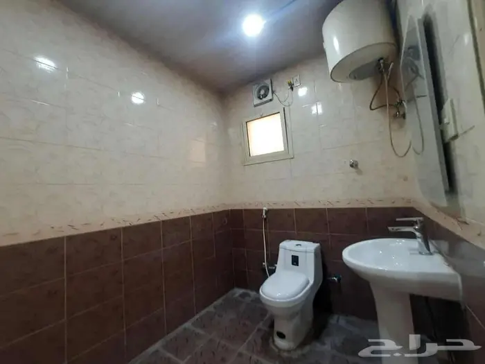 شقق للبيع حي بدر 5 غرف ب 450 الف 5