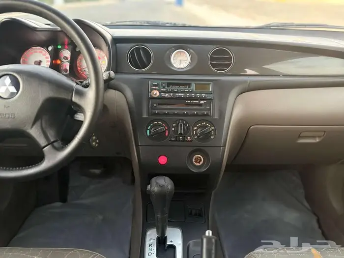 ميتسوبيشي اوتلاندر 2007 7