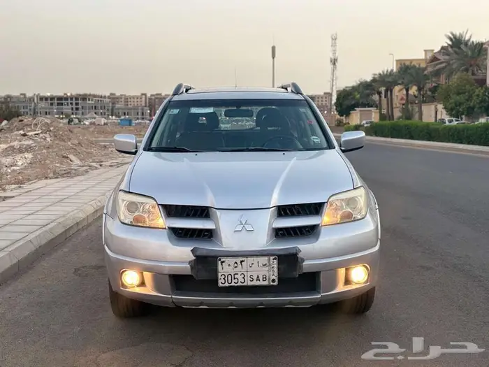 ميتسوبيشي اوتلاندر 2007 17