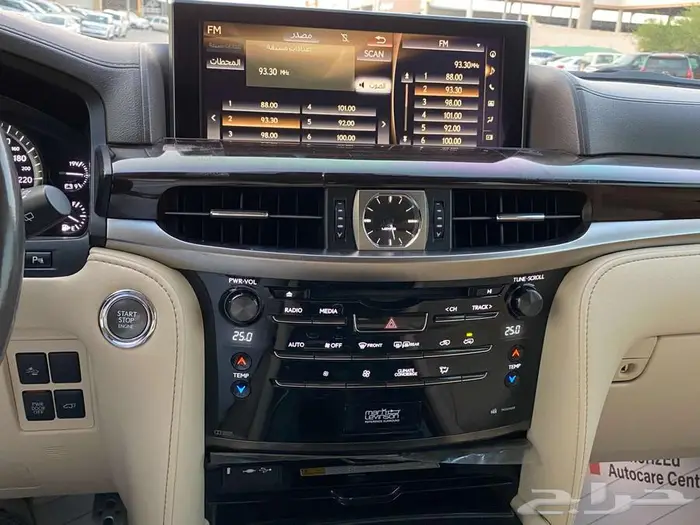 لكزس LX570 فل كامل 2018 9