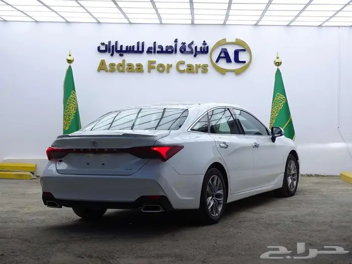 تويوتا افالون XLE بريمي موديل 2022 2