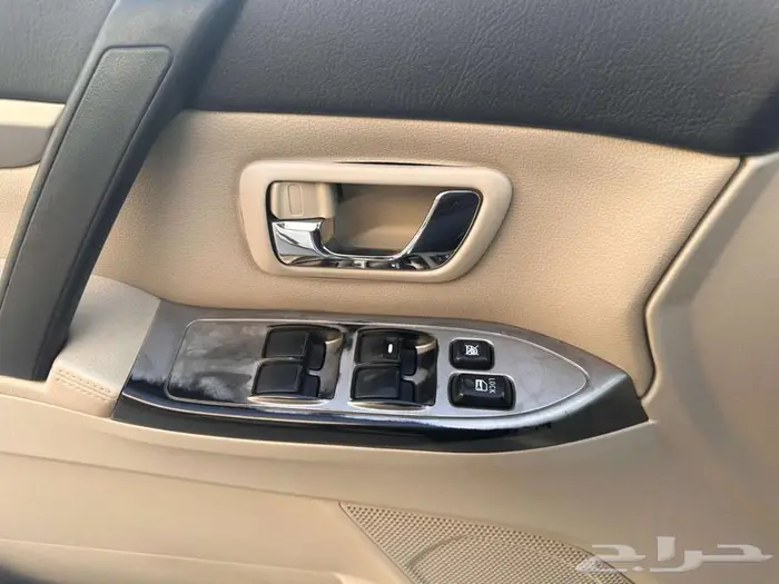 ميتسوبيشي باجيرو 2020 GLS 23