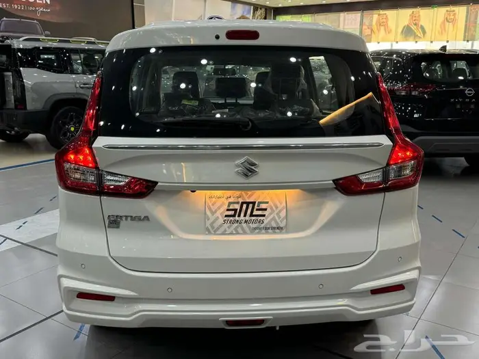 سوزوكي ارتيجا GLX 2025 2