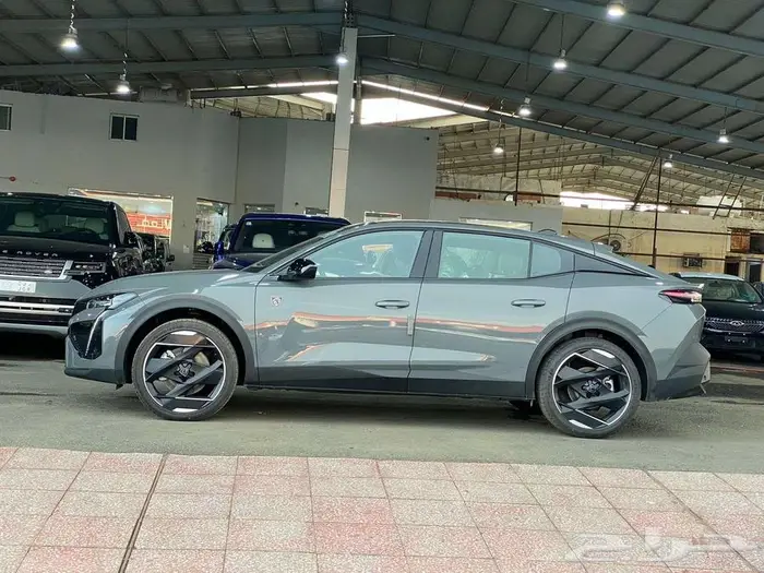 بيجو 408 GT موديل 2025 كاش وتقسيط 5