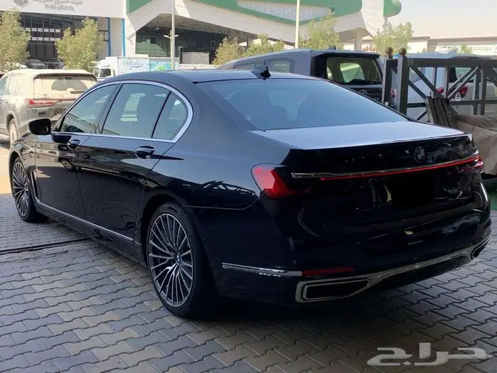 بي ام دبليو 730LI 2022 4