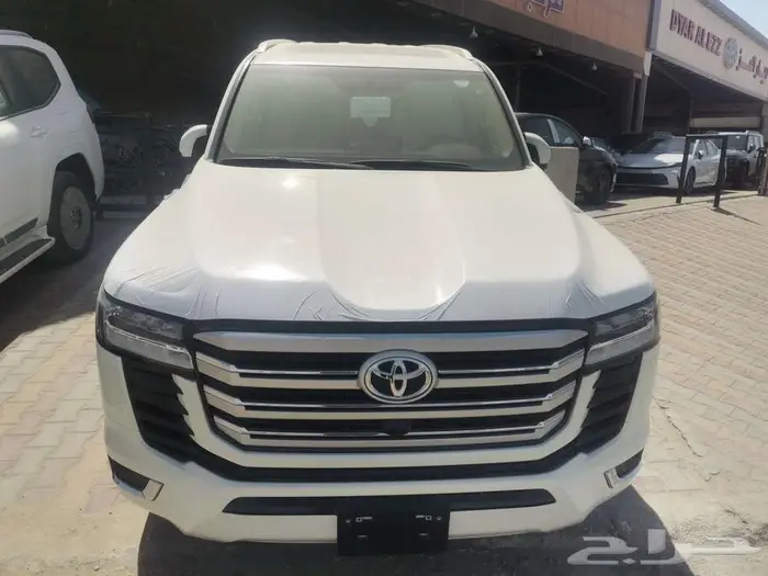 GXR L4 ابيض 2024 بنزين سعودي بطاقة جمركية اصفار مالك اول 0