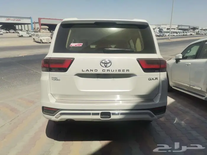 GXR L4 ابيض 2024 بنزين سعودي بطاقة جمركية اصفار مالك اول 4