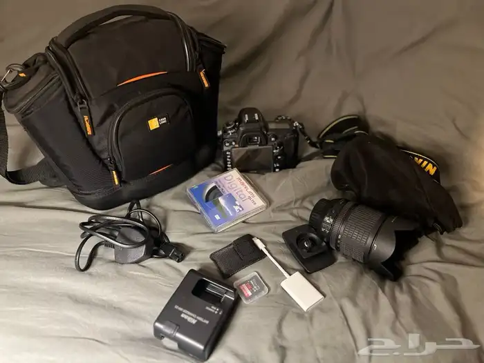 للبيع كاميرا Nikon D7000 مع اداوتها كامله 6