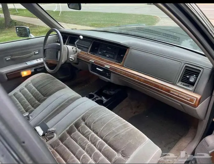 للبيع ميركوري موديل 1990 Mercury Grand Marquis 4