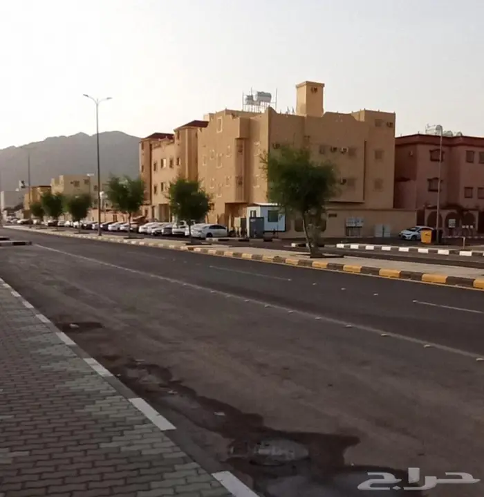 بلك سكني تجاري حي شمال الفهد 1