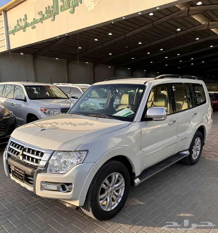 ميتسوبيشي باجيرو 2020 GLS 1