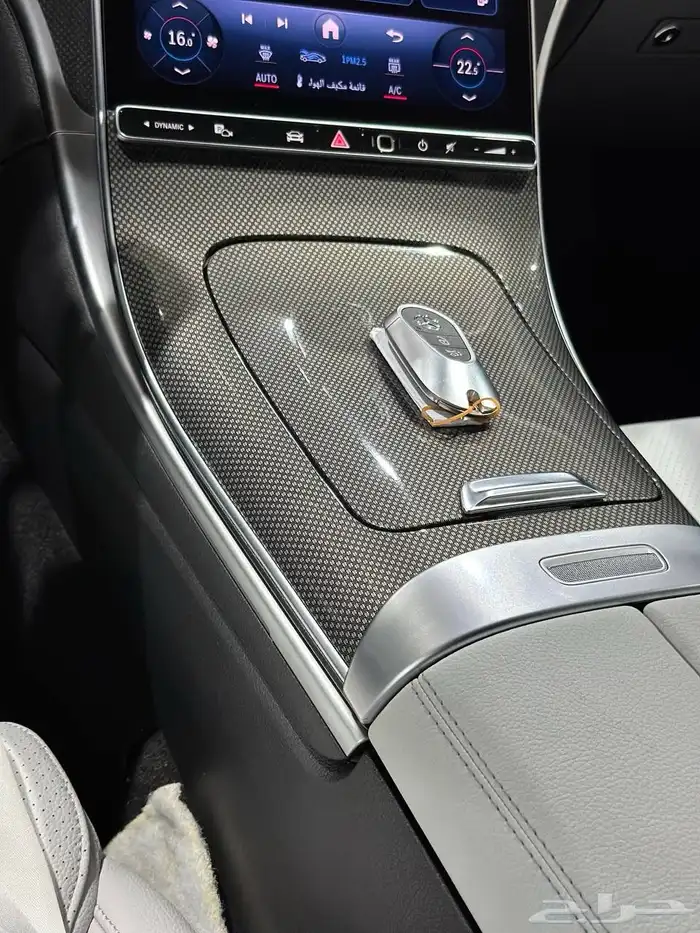 مرسيدس C300 2023 AMG فل كامل . رصد الفخامة 30