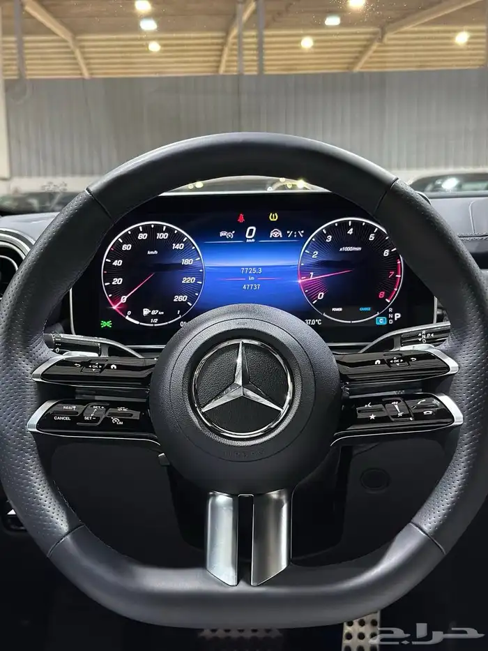 مرسيدس C300 2023 AMG فل كامل . رصد الفخامة 26
