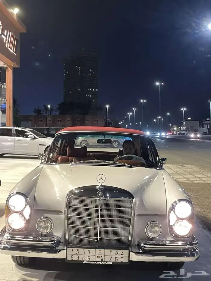 كهربائي شاحنات ومعدات 2