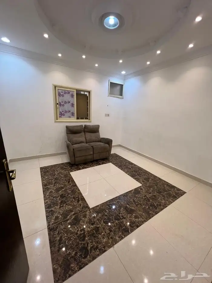 شقة ارضية للايجار 17