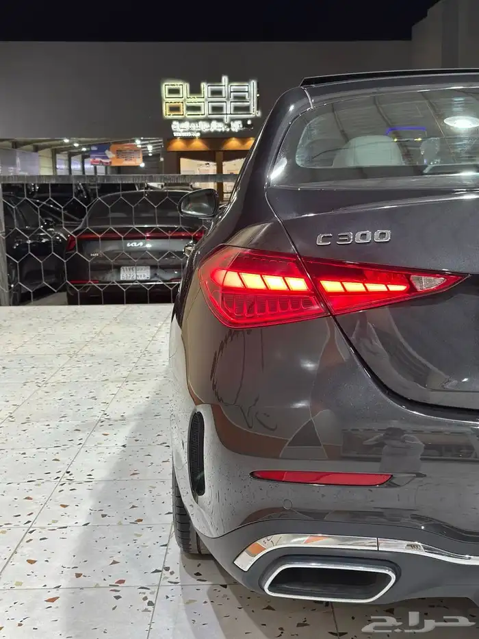 مرسيدس C300 2023 AMG فل كامل . رصد الفخامة 11