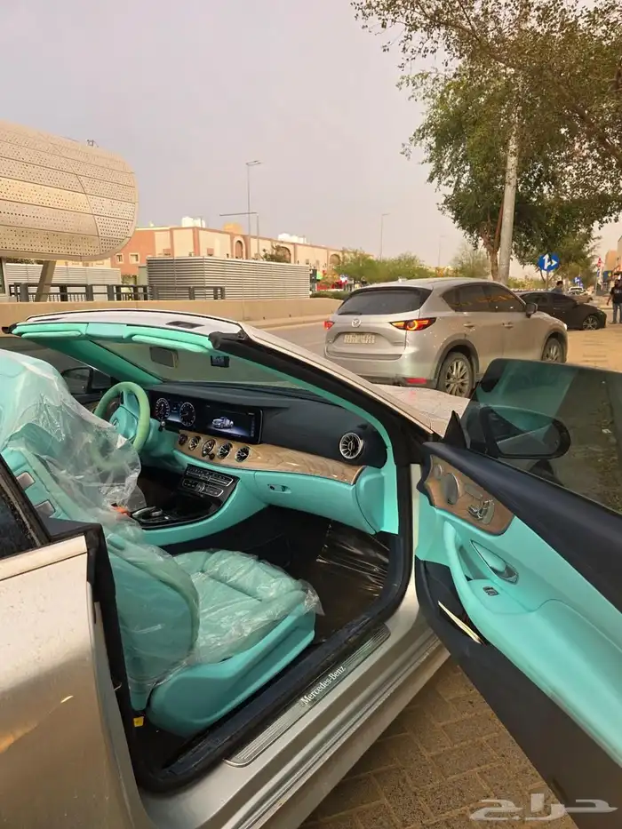 للبيع او البدل مرسيدس كشف e400 النادرة والجمبلة 0
