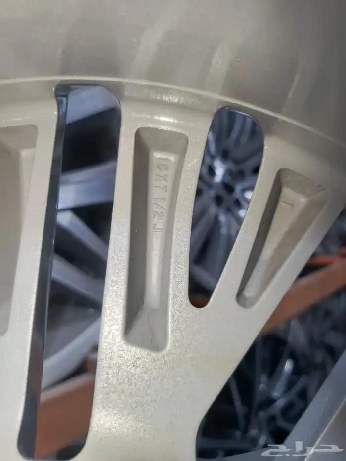 جنوط لكزس es350 موديل 2018 مقاس 18 اصلي وكاله 9