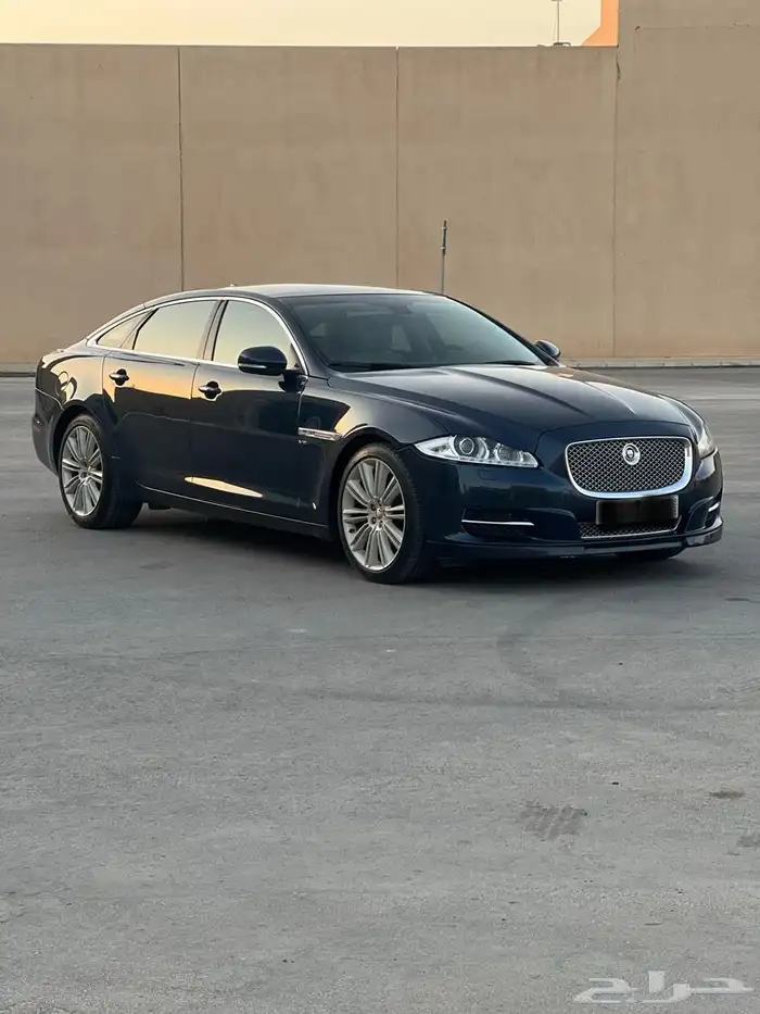 جاكوار XJ L منوة المستخدم 9