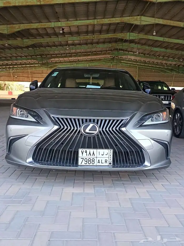 لكزس 2019 - 115 ألف ريال 0