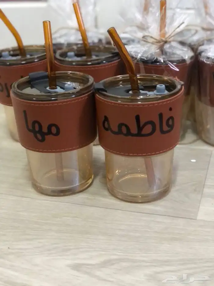 اكواب يوم المعلم وميداليات واكريلك هدايا رائعه 4