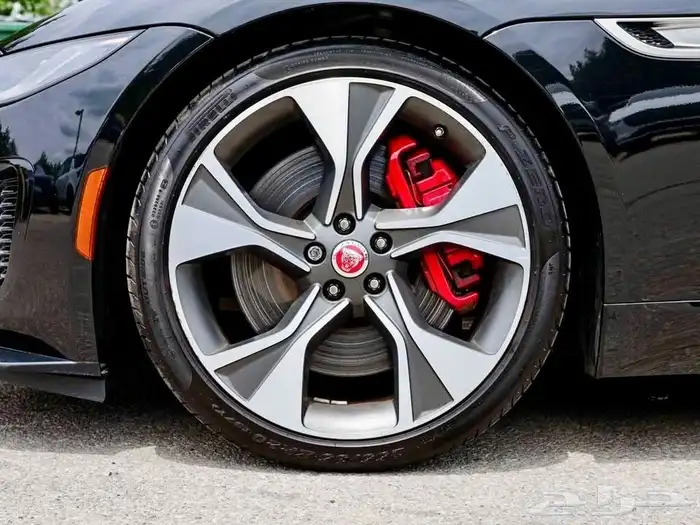 للبيع جاكور F- Type كوب موديل 2023 ممشى قليل وارد كندا V8 6