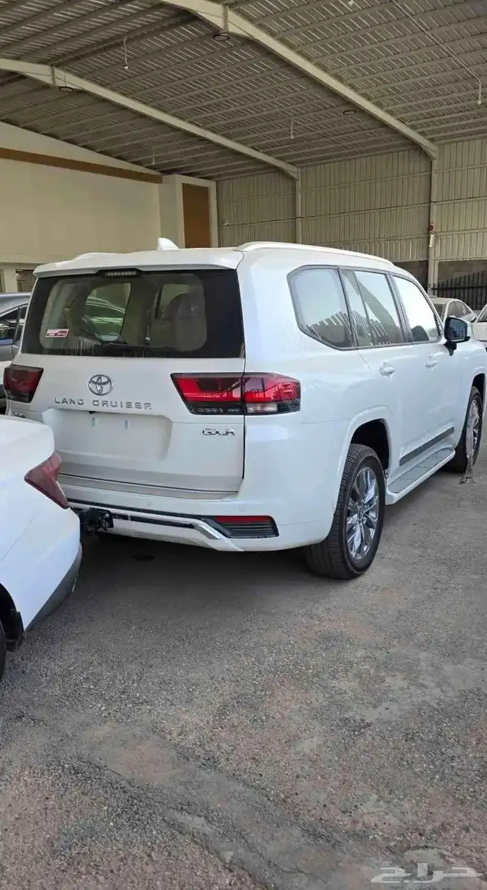 جكسار GXR 2025 بنزين قير اوتوماتيك 2