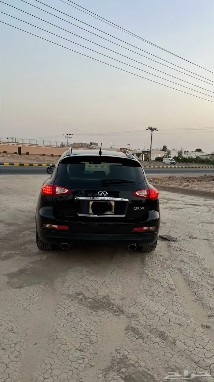 انفنتي QX50 2015 نظيفة عداد قليل 15