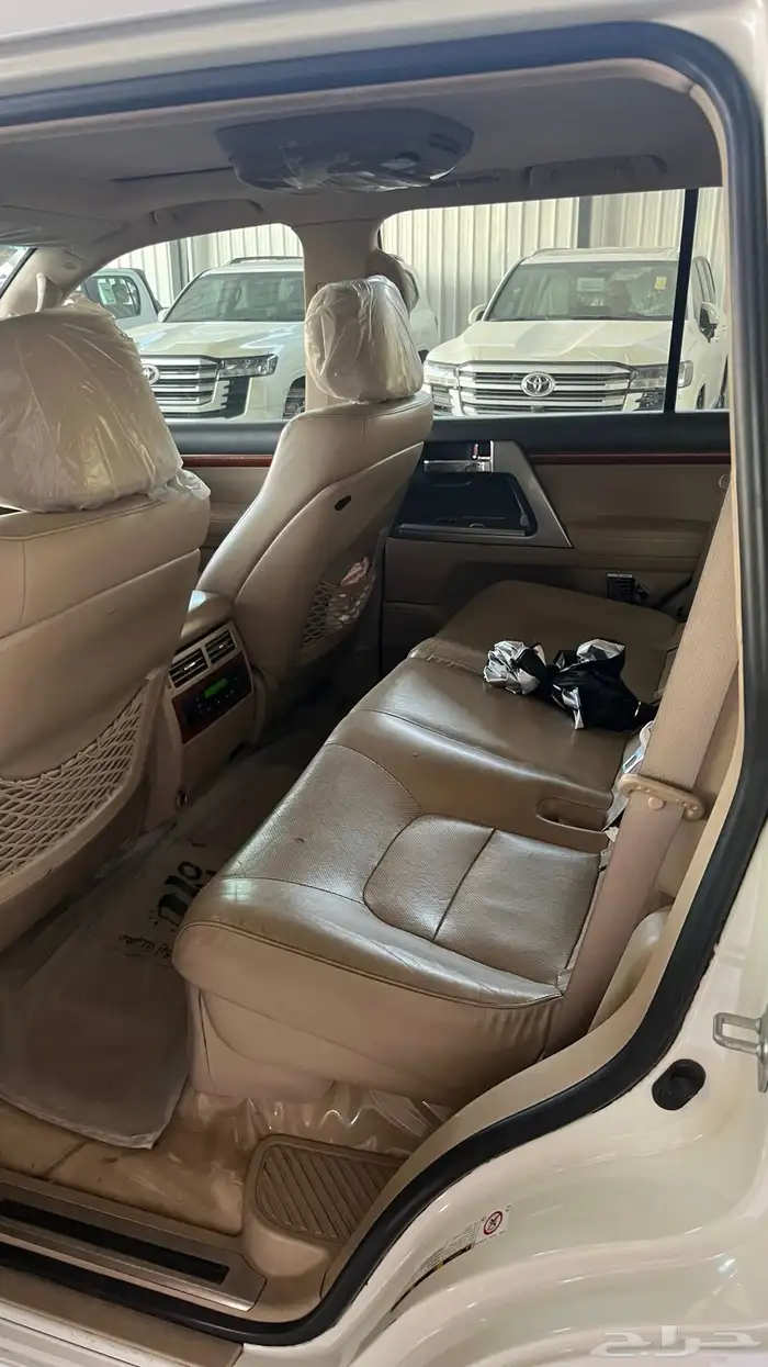 لاندكروزر 2012 6