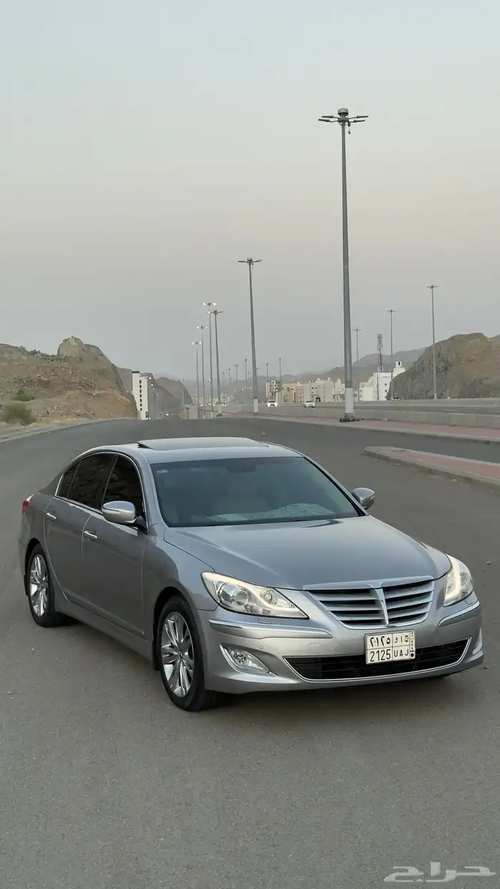 جينيسس G80 مخزنة موديل 2014 ممشى ( 97 الف فقط ) وكالة 0