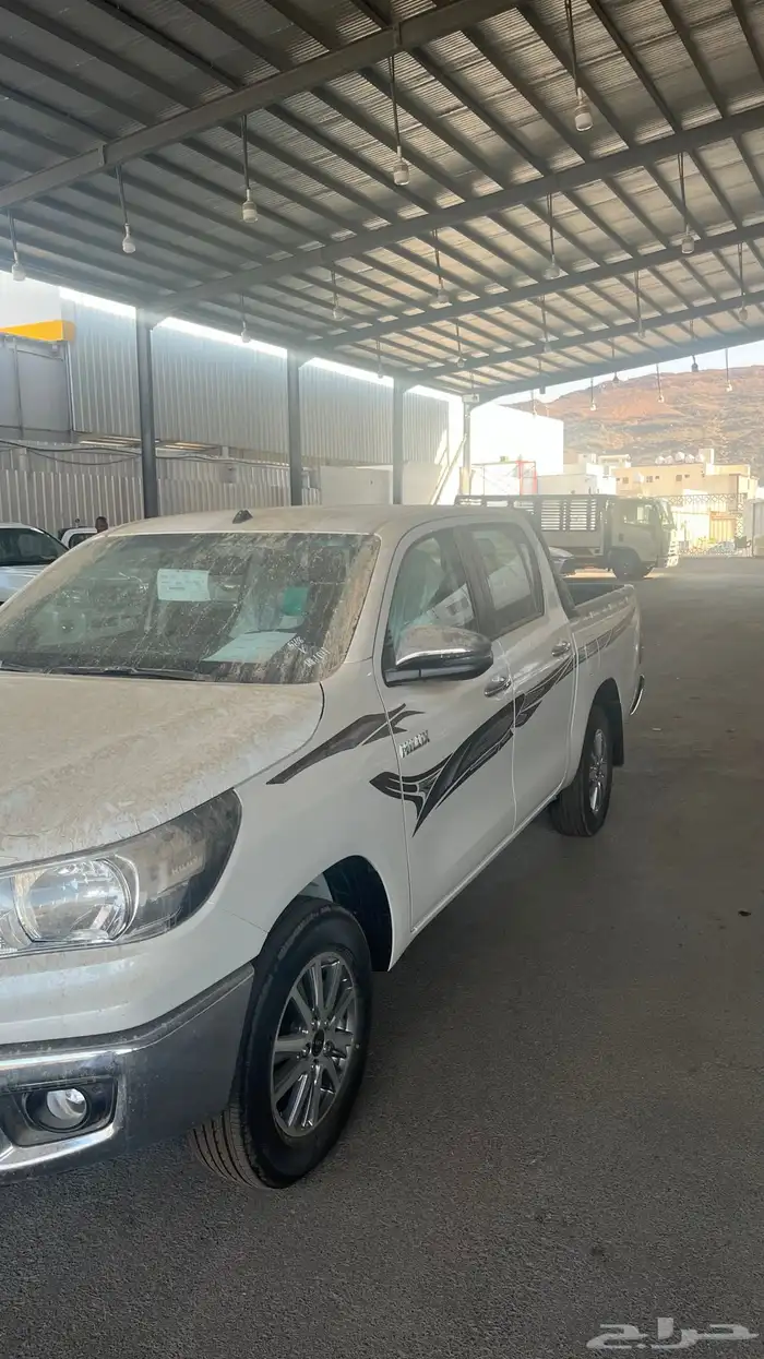 هايلوكس GLX-2 2025 2