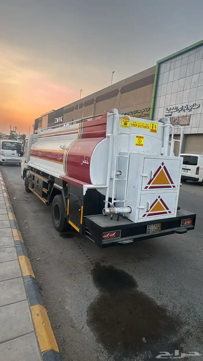ديناه موستبيشي للايجار 4