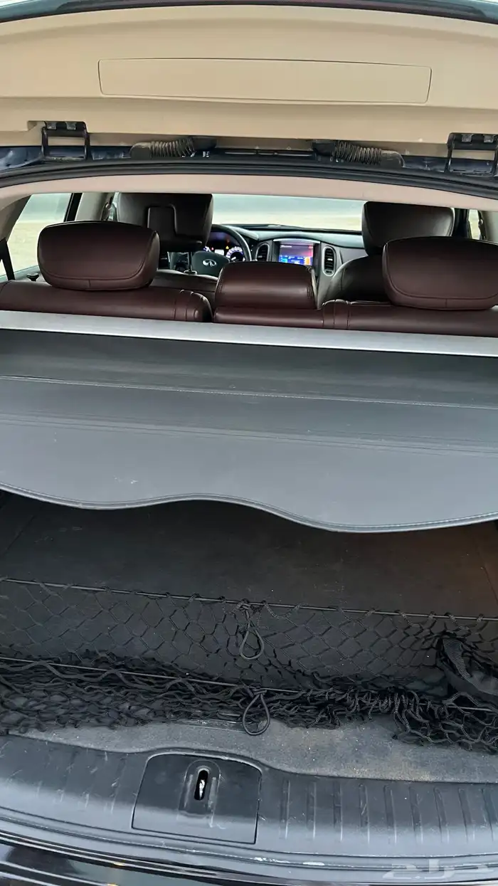 انفنتي QX50 2015 نظيفة عداد قليل 33