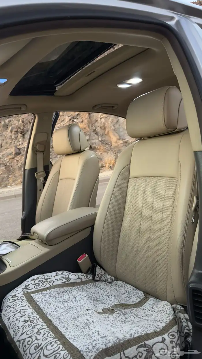 جينيسس G80 مخزنة موديل 2014 ممشى ( 97 الف فقط ) وكالة 73