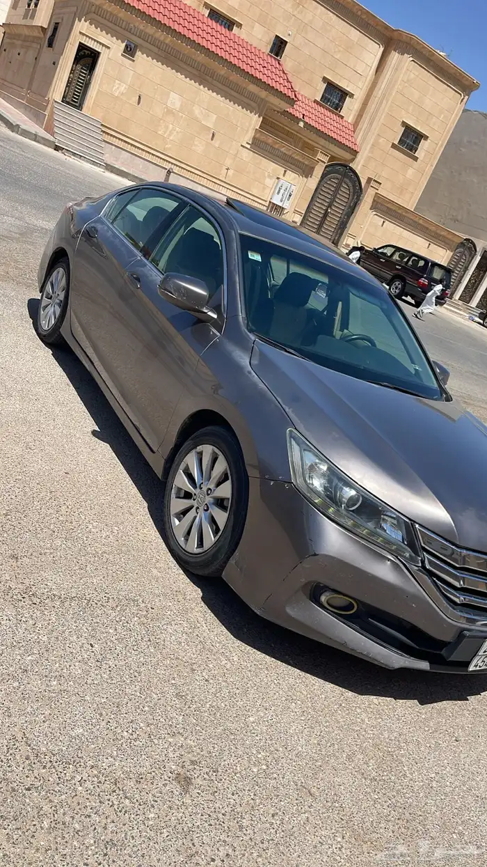 للبيع هواند اكورد مديل 2015 2