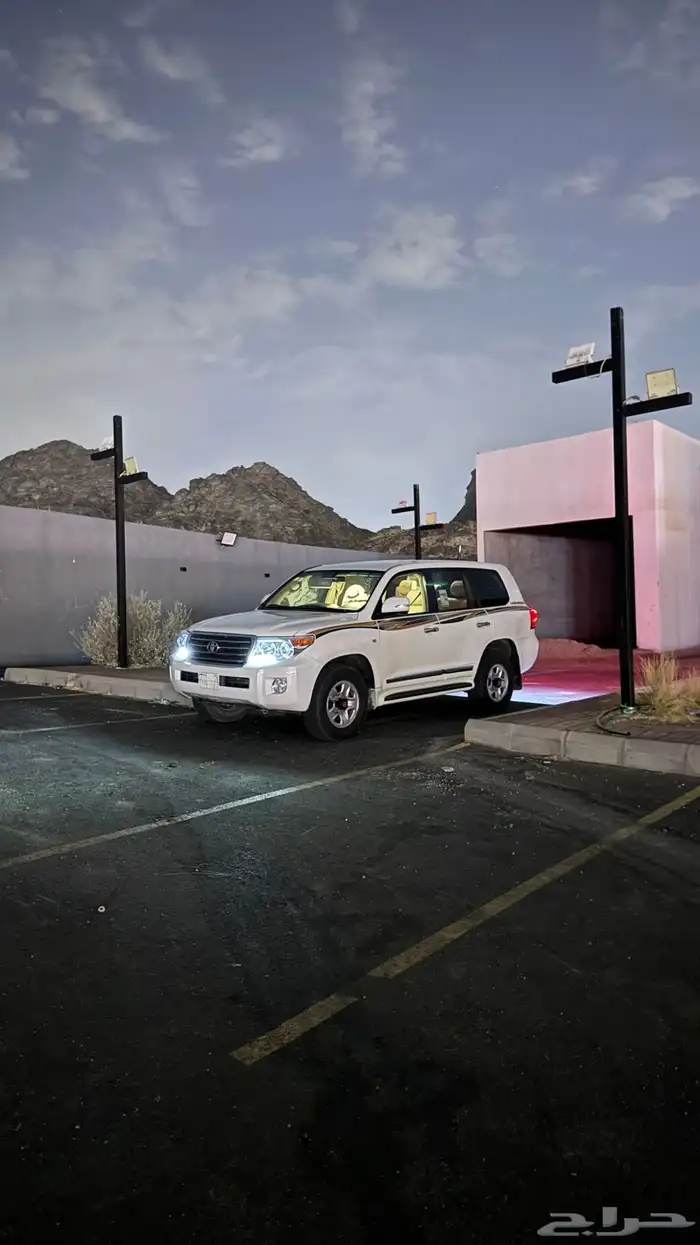 لند كروزر مديل 2009 0