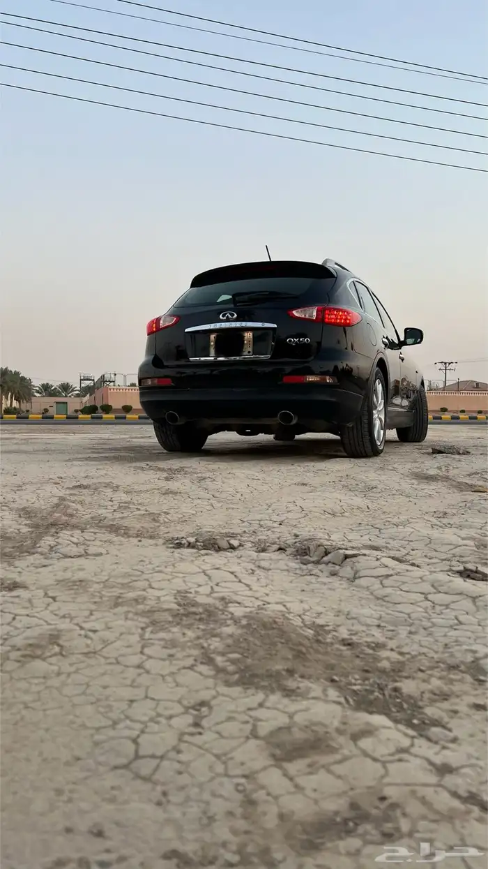 انفنتي QX50 2015 نظيفة عداد قليل 16