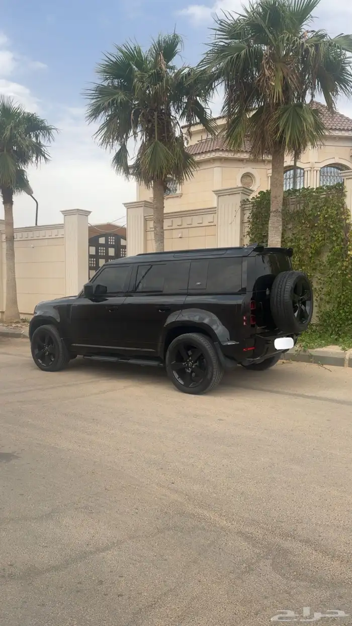 ديفندر 2024 تم البيع 2