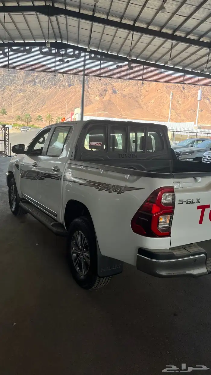 هايلوكس غمارتين 2025 فل كامل 5