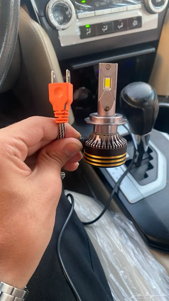 لد ابيض نور لسياره 0