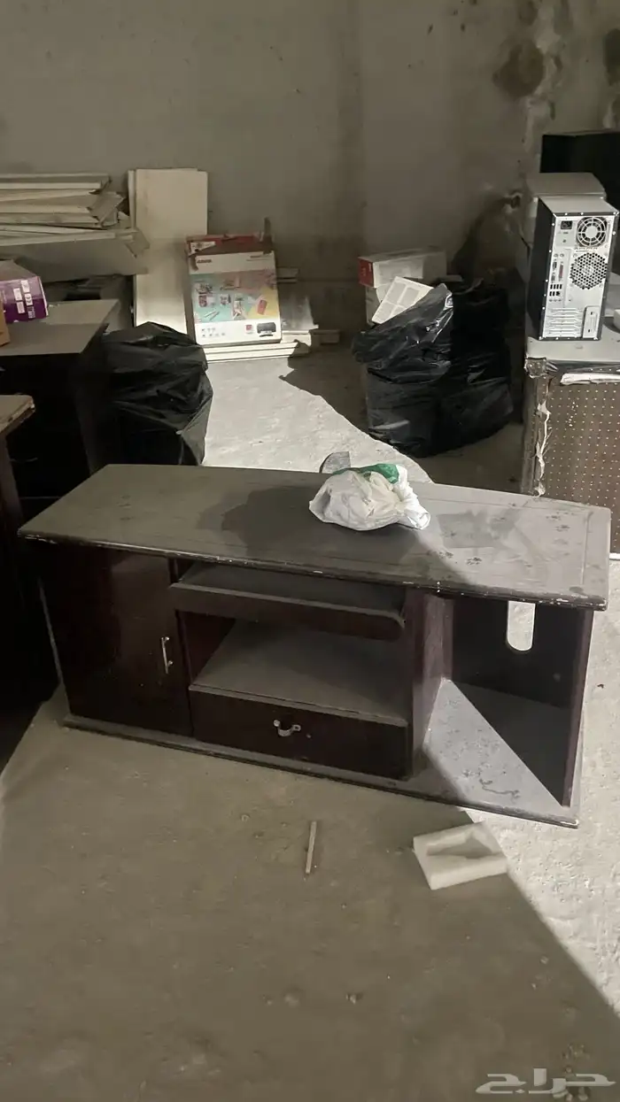 طاولات مكتب 1