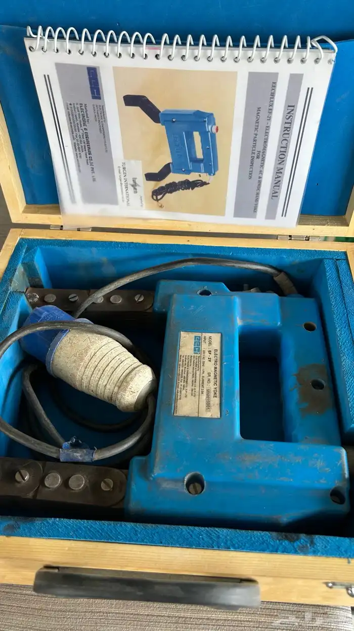 جهاز فحص اللحام EEciflux EF-2y yoke 1