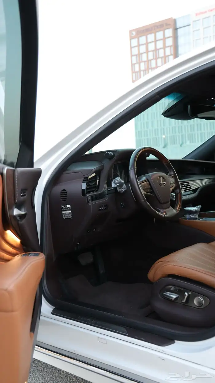 لكزس LS500 .. نادر ( وكالة ) 11
