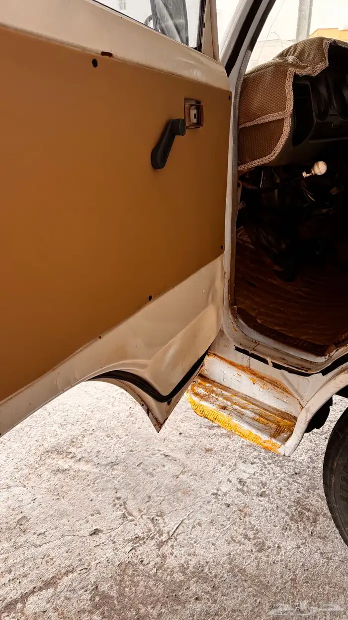 قلاب ديهاتسو 1982 مفحوص للبيع بقيمه مناسبة 9