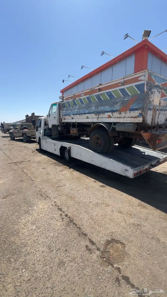 سطحه لنقل جميع السيارات 2