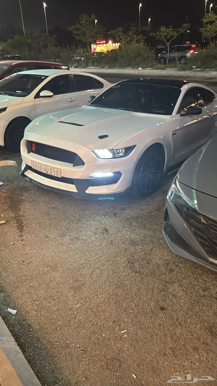 فورد موستنق v6 موديل 2015 9