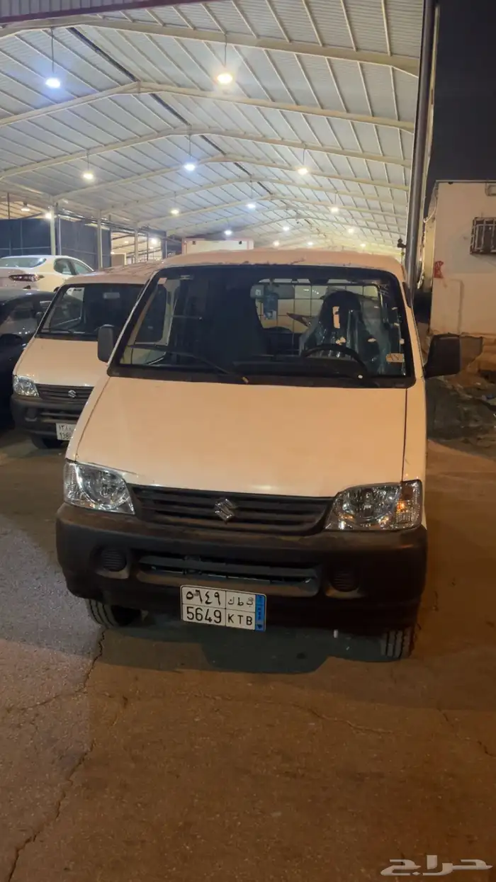 سزوكي ايكو 2023 3
