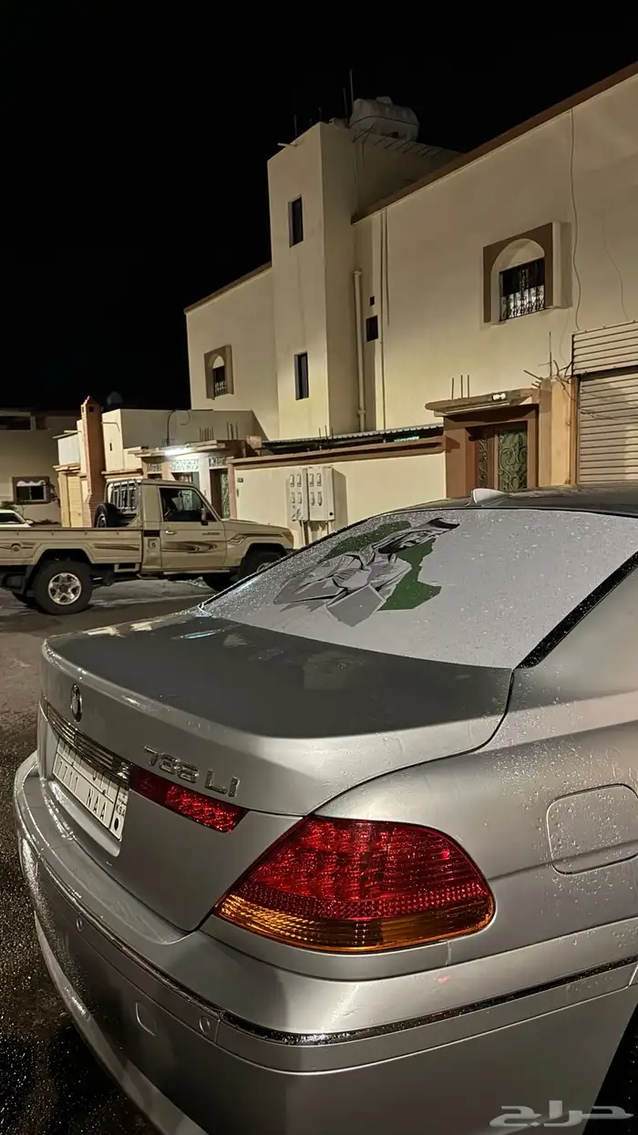 بس ام دبليو طراز 735Li. موديل 2003 5